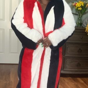 Celebrity Fashion by Hera Collection Faux Fur Coat